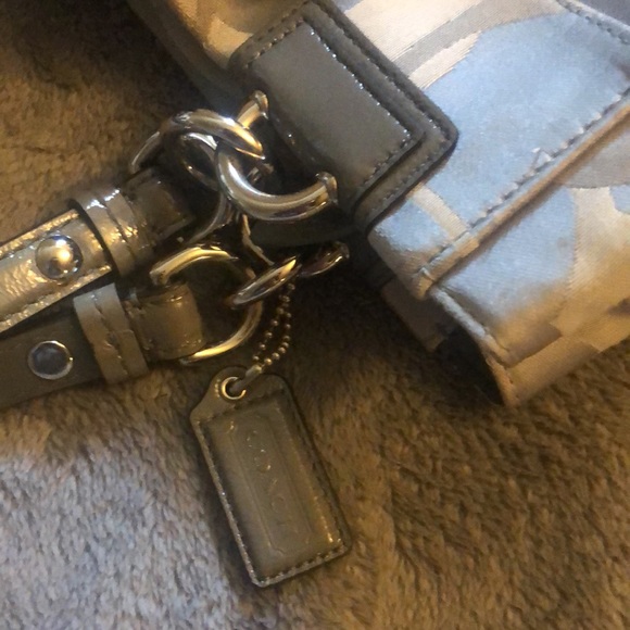 Grey Coach Purse - Picture 8 of 8